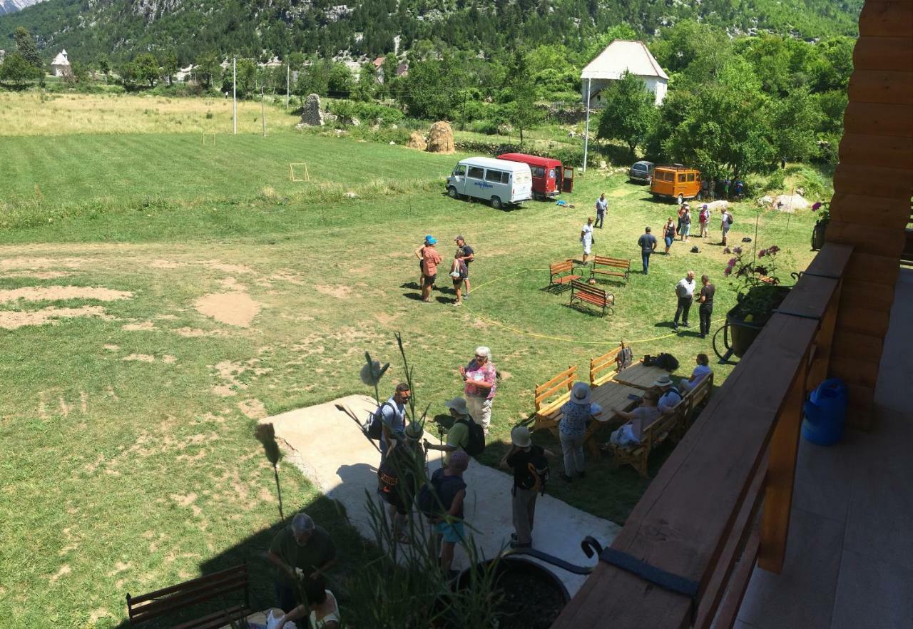 Bujtina Dreni Otel Theth Dış mekan fotoğraf